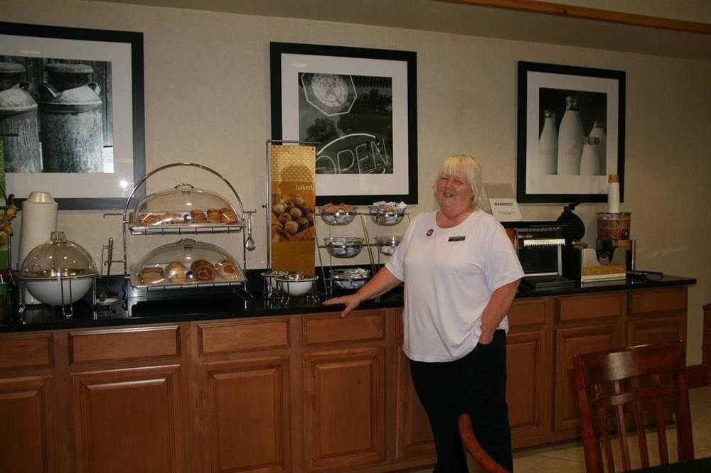 Hampton Inn Ashtabula Austinburg Restoran fotoğraf