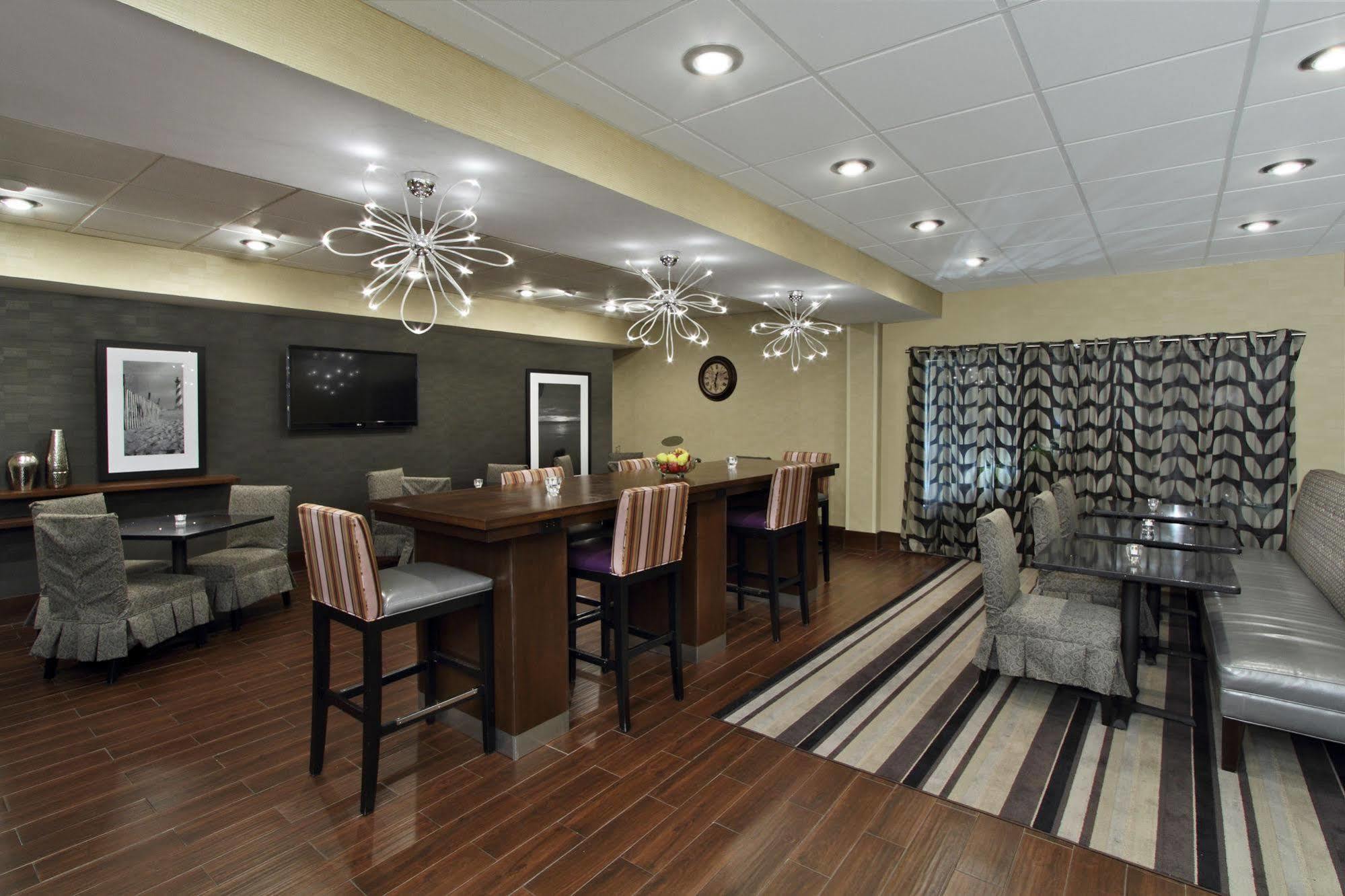 Hampton Inn Ashtabula Austinburg Dış mekan fotoğraf